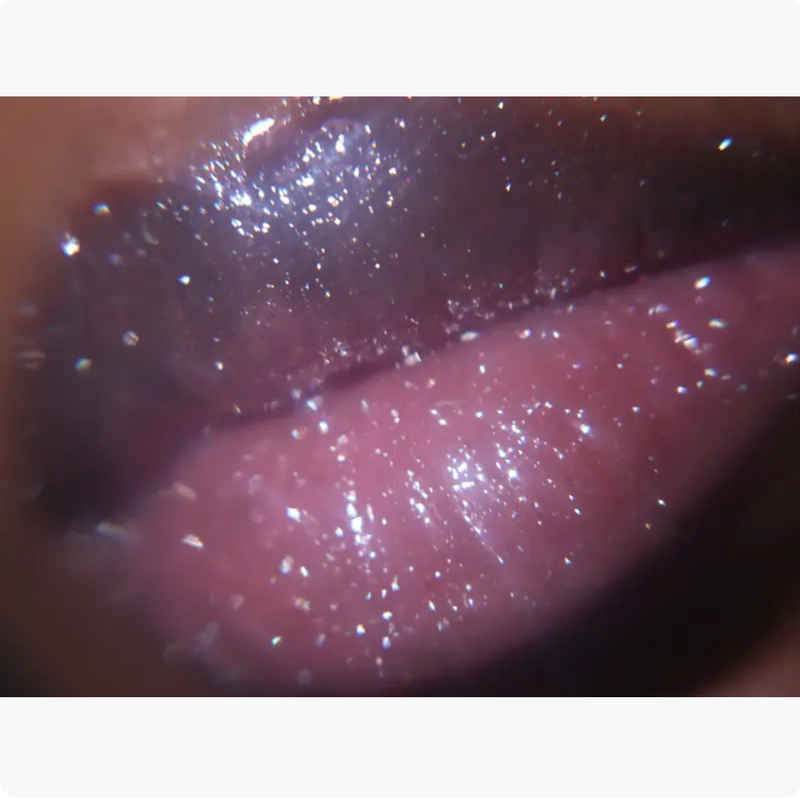 GLITTER FILTER Lip Oil Gloss - Silky Smooth Glossy Lip Oil for Shimmery Glittery Lipstick with Hydrating Moisturizing Formula Subtle plumping effect